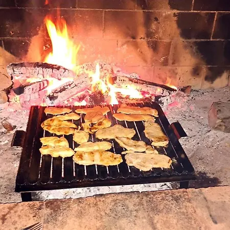 Holiday home Casa Leonarda, Old Authentic Istrian Stone House Near Motovun, Istria