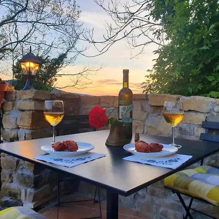 Casa Leonarda, Rustic Istrian Stone House, Nature, Peace And Hilltop Views, Near Motovun * Zamask