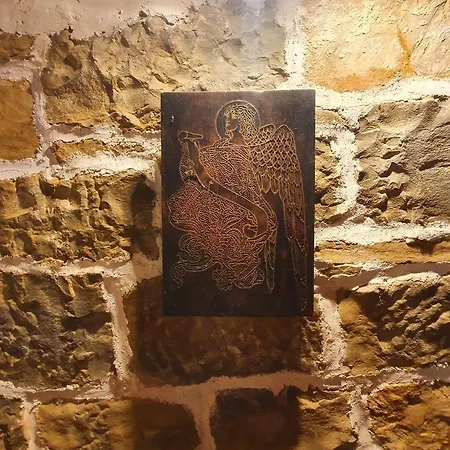 Dom wakacyjny Casa Leonarda, Old Authentic Istrian Stone House Near Motovun, Istria