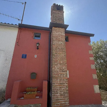 Casa Leonarda - Stone House Near Motovun In Central Istria, Terrace With Views 펜션